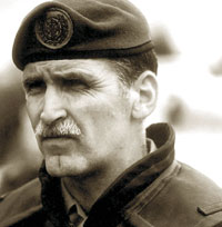 dallaire.jpg (10394 bytes)