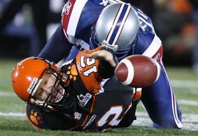 fumble.JPG (23224 bytes)